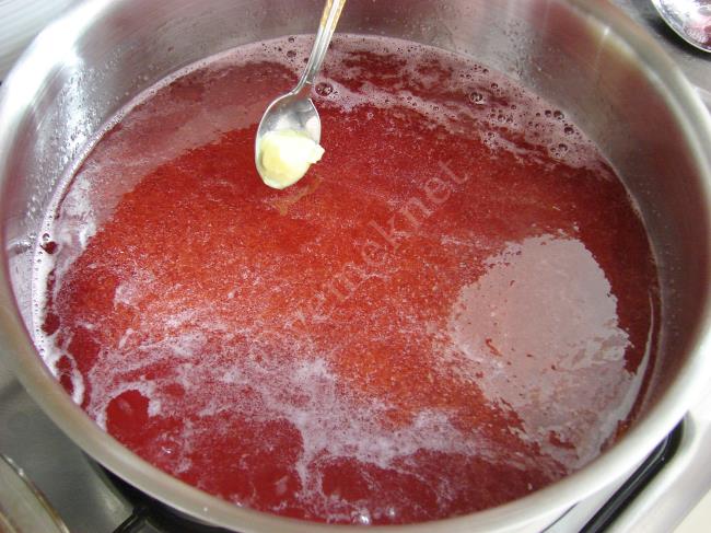 Kırmızı Erik Marmelatı Suyu - Yapılışı (8/12) 