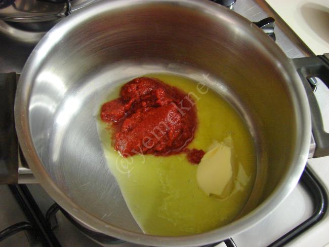 Tavuklu Pirinç Çorbası - Yapılışı (2/12) 