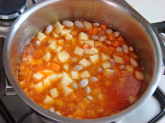 Zeytinyağlı Barbunya Pilaki - Yapılışı (9/12) 