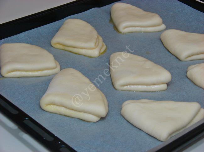 Cepli Sandviç Poğaça - Yapılışı (8/16) 