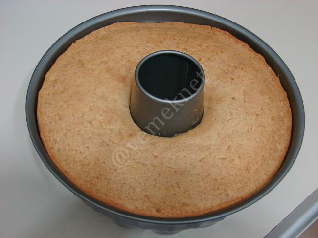 Limon Soslu Limonlu Kek - Yapılışı (8/12) 