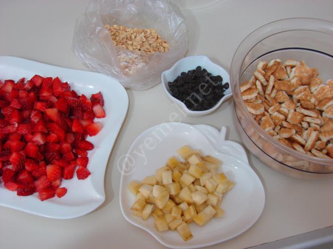 Meyveli Parfe - Yapılışı (4/12) 