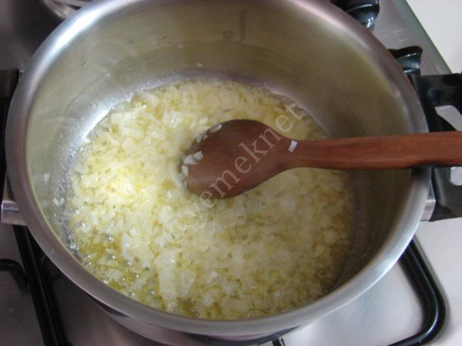 Patatesli Simit Böreği - Yapılışı (2/16) 