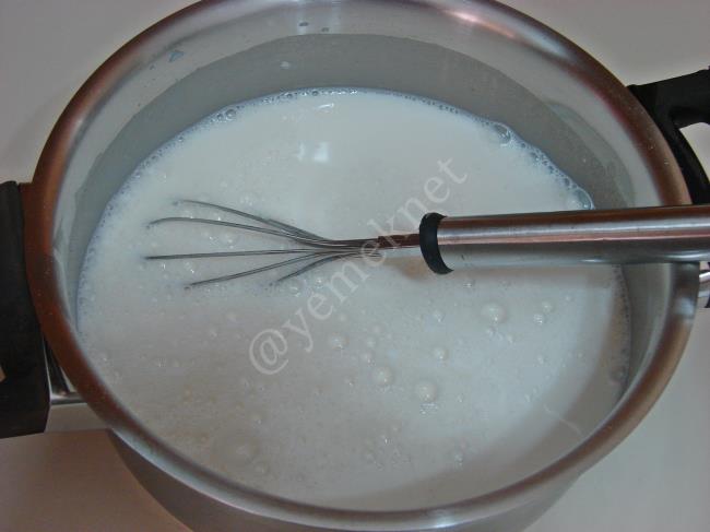 Ev Yapımı Çikolatalı Puding - Yapılışı (3/12) 