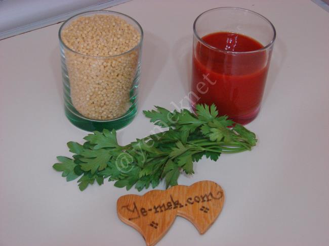 Domatesli Kuskus Pilavı - Yapılışı (1/8) 