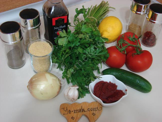 Elazığ Usulü Kısır - Yapılışı (1/12) 