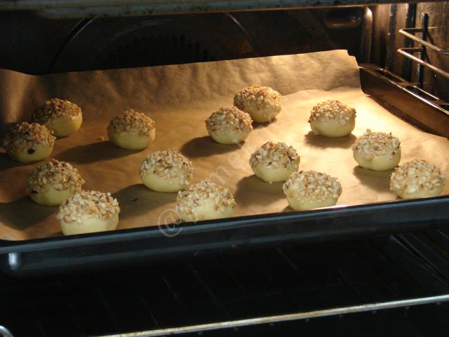 Fındıklı Kurabiye - Yapılışı (9/12) 