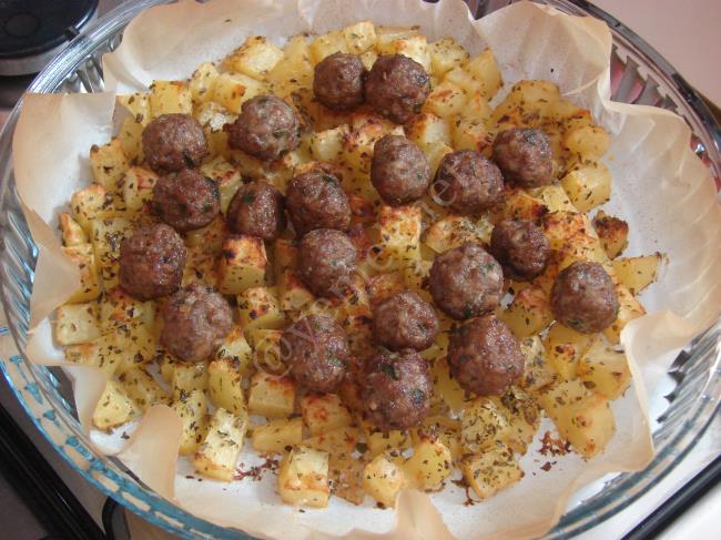 Fırında Patates Köfte - Yapılışı (11/16) 