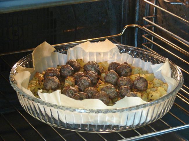 Fırında Patates Köfte - Yapılışı (12/16) 