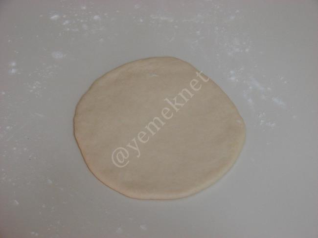 Karnıyarık Poğaça - Yapılışı (7/16) 