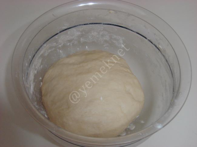 Pastane Usulü Mini Sandviç Ekmeği - Yapılışı (5/12) 
