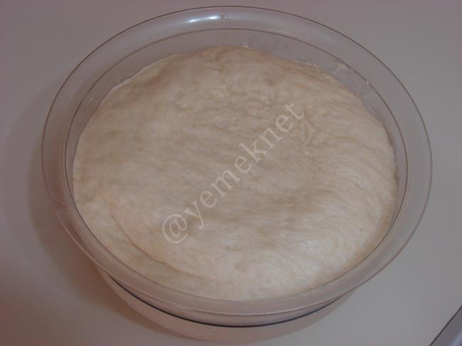 Pastane Usulü Sakallı Poğaça - Yapılışı (6/16) 