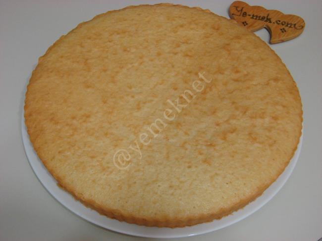 Şişleme Pasta (Dürtme Kek) - Yapılışı (9/16) 