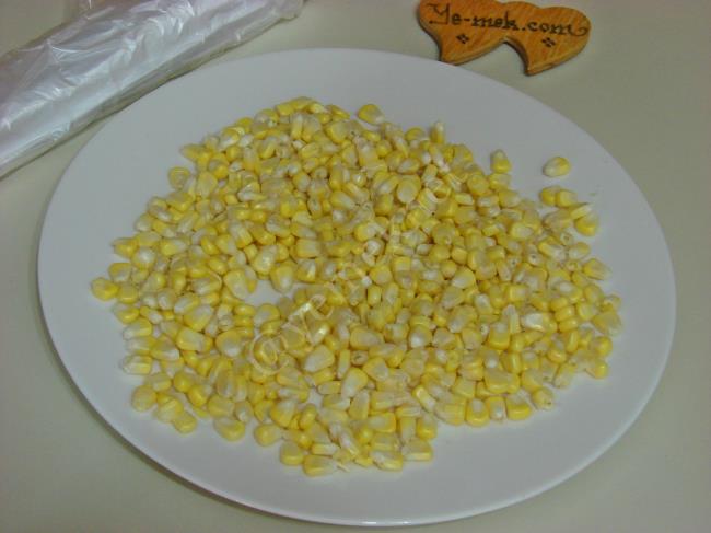 Taze Süt Mısır Buzlukta Nasıl Tane Tane Saklanır - Yapılışı (12/16) 