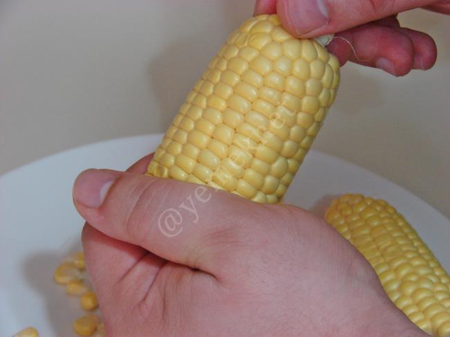 Taze Süt Mısır Buzlukta Nasıl Tane Tane Saklanır - Yapılışı (6/16) 