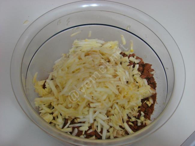 Elmalı Bisküvi Topları - Yapılışı (3/12) 