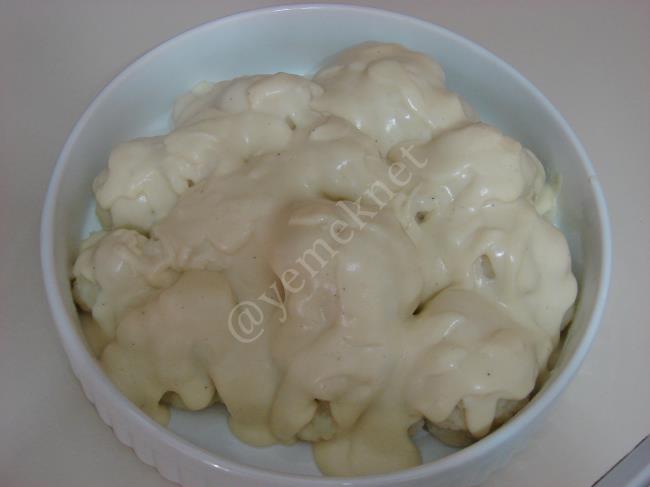 Fırında Beşamel Soslu Karnabahar - Yapılışı (8/16) 