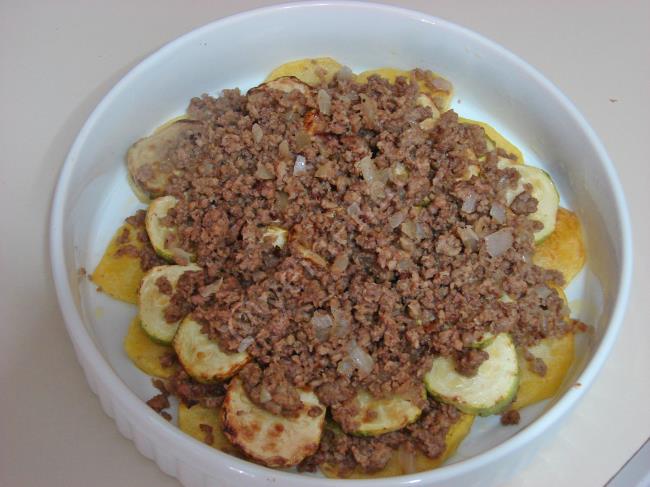 Fırında Beşamel Soslu Kıymalı Sebzeli Oturtma - Yapılışı (12/20) 