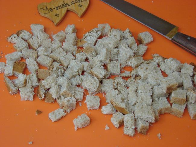 Kruton (Kıtır Ekmek) - Yapılışı (2/12) 