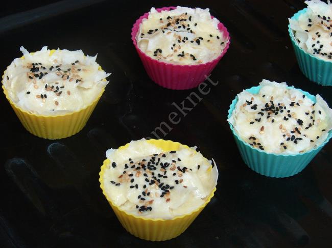 Muffin Börek - Yapılışı (12/16) 