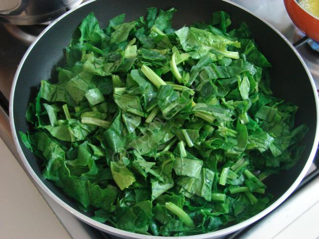 Muffin Börek - Yapılışı (2/16) 