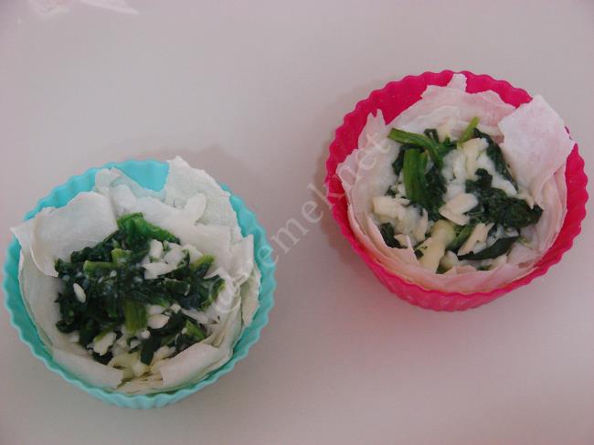 Muffin Börek - Yapılışı (8/16) 