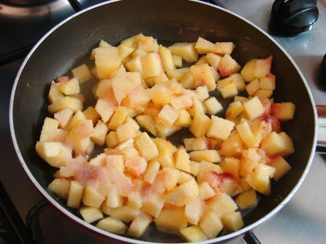 Şeftali Soslu Muhallebi - Yapılışı (7/16) 