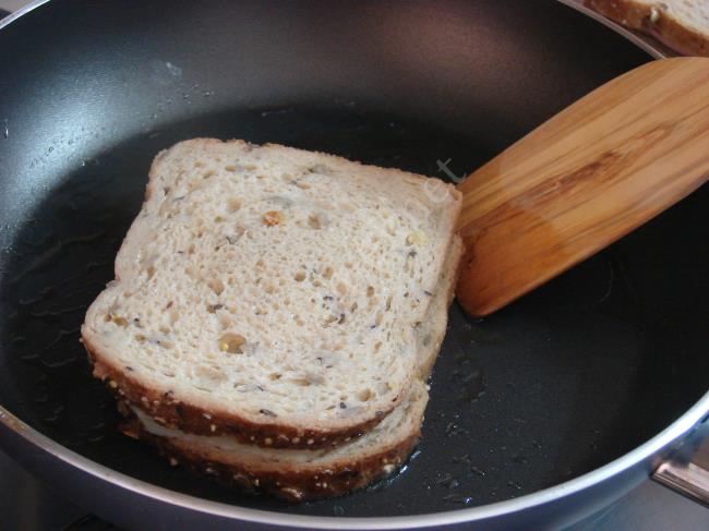 Tava Tostu - Yapılışı (11/16) 