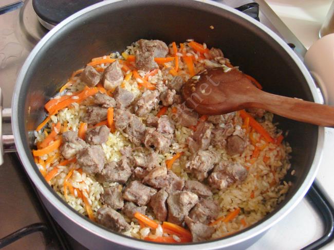 Etli Buhara Pilavı - Yapılışı (7/16) 