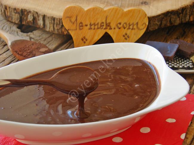 Ev Yapımı Çikolata Sosu Tarifi, Nasıl Yapılır? (Resimli) Yemek Tarifleri