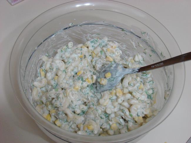 Közlenmiş Patlıcanlı Makarna Salatası - Yapılışı (5/8) 