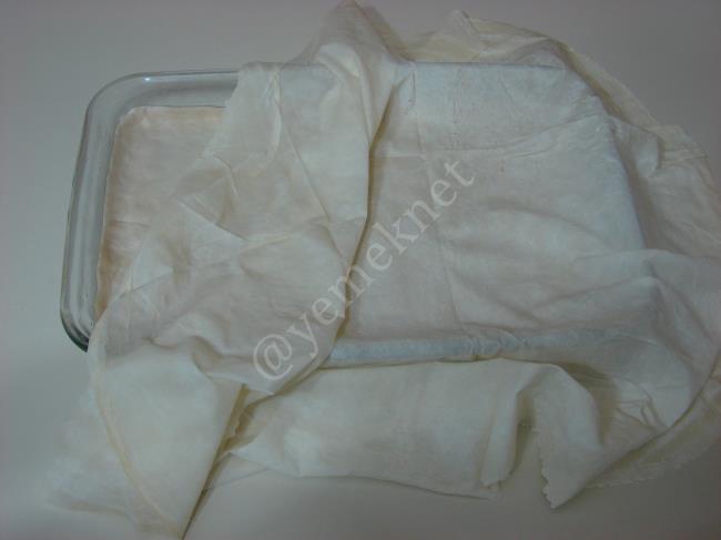 Milföylü Yufka Böreği - Yapılışı (5/24) 