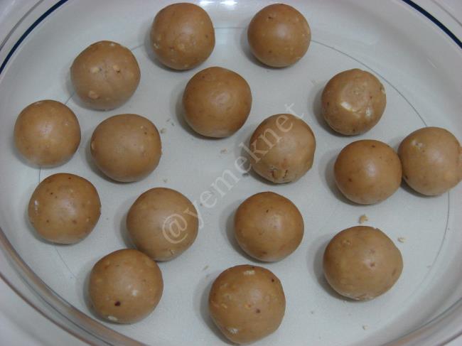 Muzlu Bisküvi Topları - Yapılışı (6/12) 