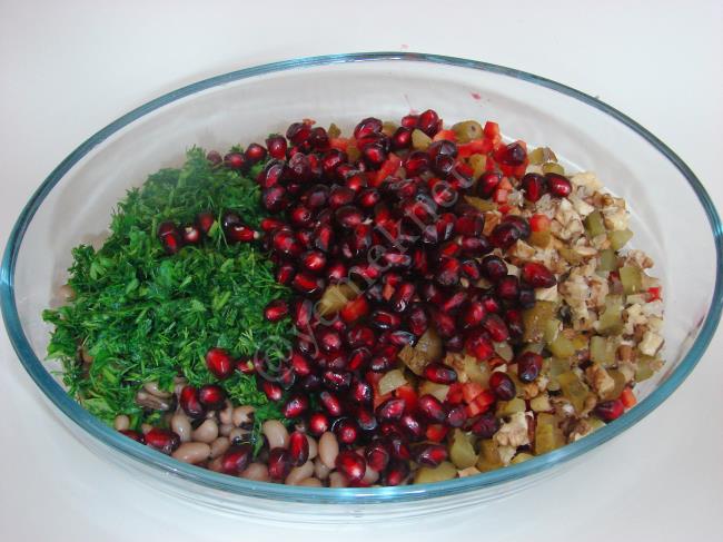 Narlı Kuru Börülce Salatası - Yapılışı (5/8) 