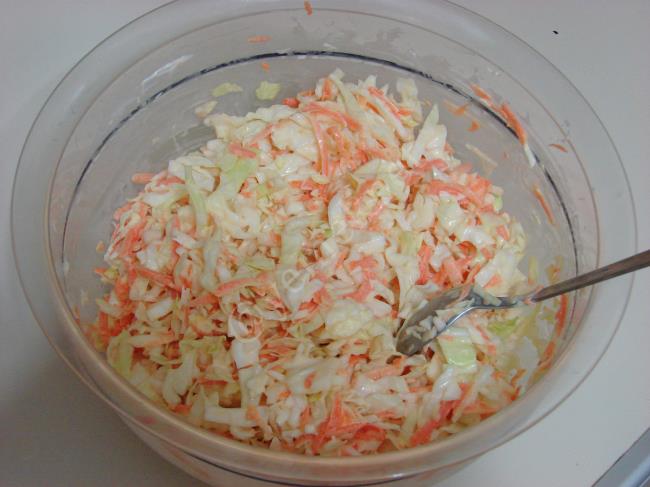 Coleslaw Salatası - Yapılışı (5/8) 