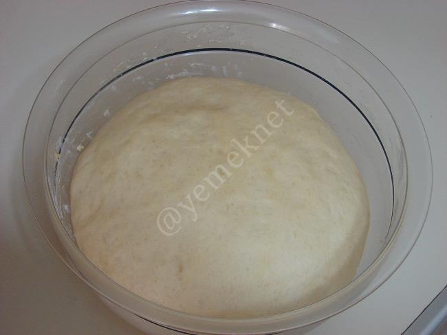 Muffin Kalıbında Sodalı Poğaça - Yapılışı (6/16) 