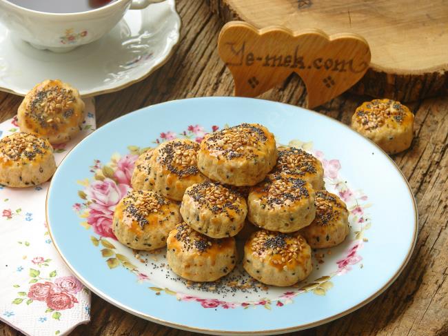 Sirkeli Tuzlu Gevrek Kurabiye Tarifi, Nasıl Yapılır? (Resimli) Yemek