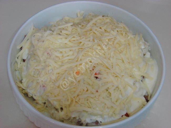 Fırında Beşamel Soslu Kıymalı Karnabahar - Yapılışı (11/16) 