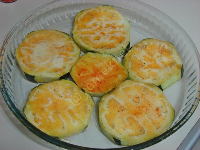 Fırında Patlıcanlı Tavuk İncik - Yapılışı (6/16) 