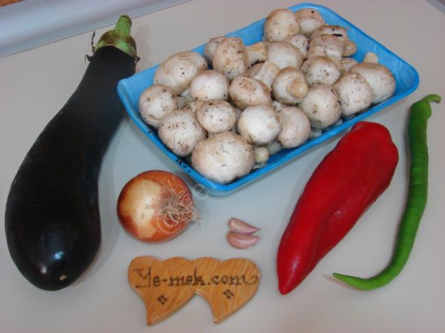 Patlıcanlı Mantar Sote - Yapılışı (1/12) 