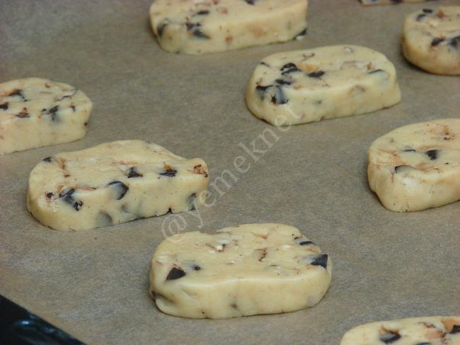 Tarçınlı Cevizli Starbucks Kurabiyesi - Yapılışı (8/12) 