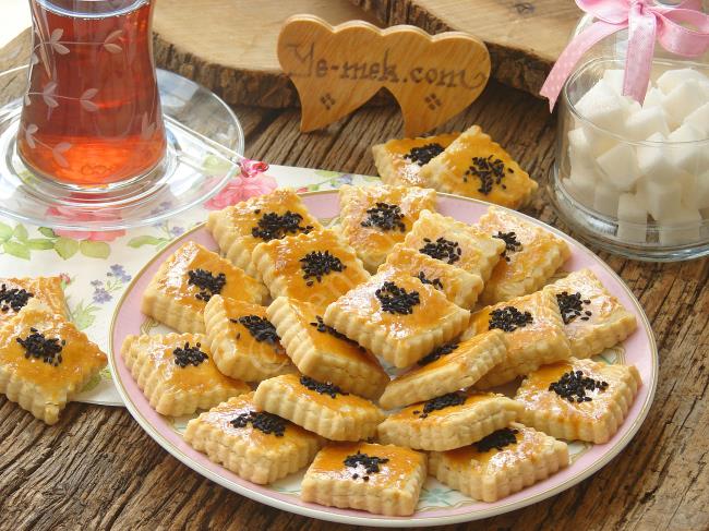 Tuzlu Kuru Pasta Tarifi, Nasıl Yapılır? (Resimli) Yemek Tarifleri