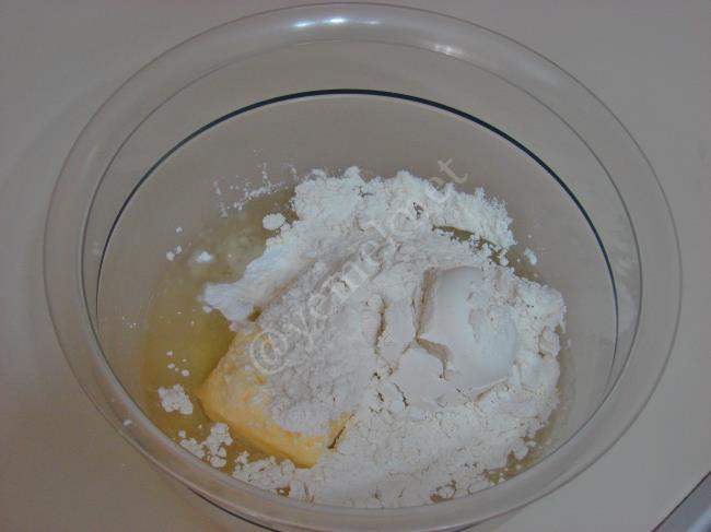 Tuzlu Kuru Pasta - Yapılışı (3/12) 