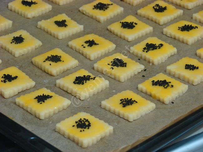 Tuzlu Kuru Pasta - Yapılışı (7/12) 