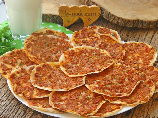 yufkadan findik lahmacun tarifi nasil yapilir resimli yemek tarifleri