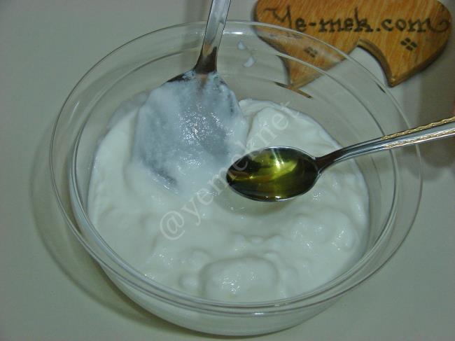 Zayıflatan Yoğurt Zencefil Zerdeçal Kürü - Yapılışı (3/12) 