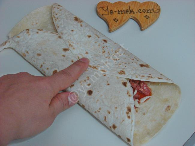 Lavaş Tostu - Yapılışı (6/12) 