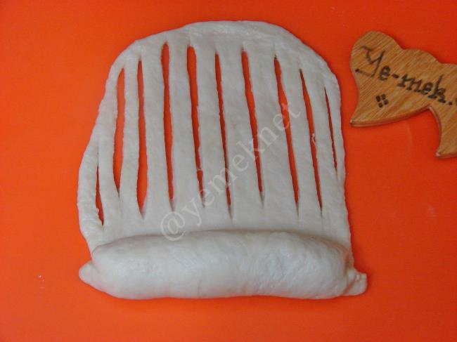 Patatesli Şerit Poğaça - Yapılışı (10/16) 