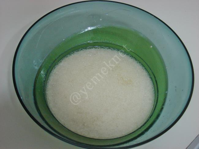 Peynirli Yonca Poğaça - Yapılışı (3/16) 