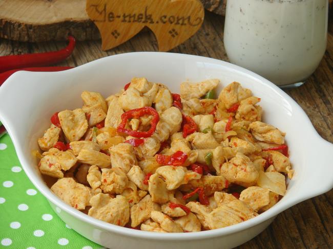 Acılı Tavuk Sote - Yapılışı (9/12) 